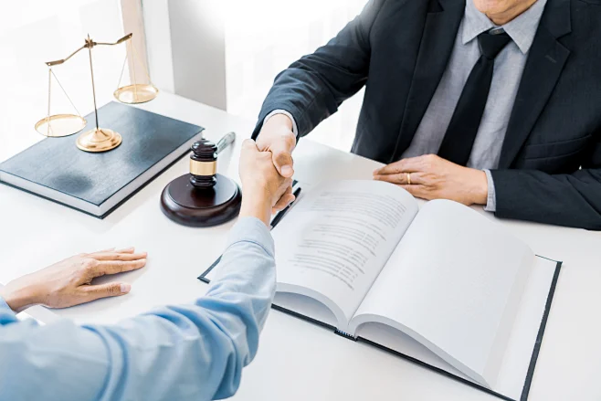 法律、公司注册-财税-消防资质代办内的花瓣采集图片-瑾FRIENDS